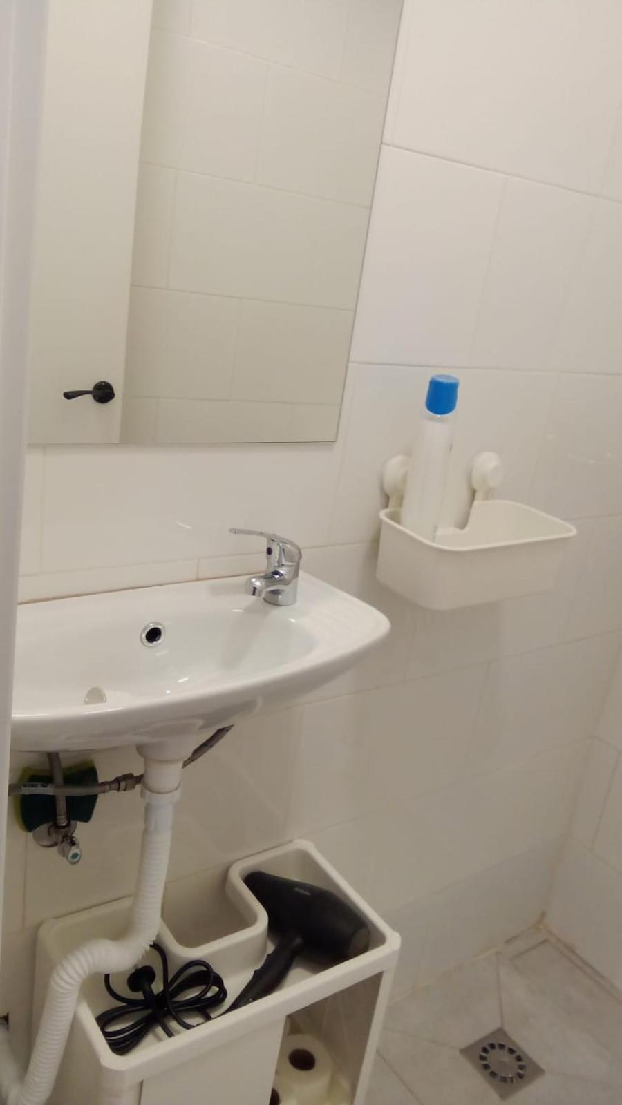 Estudio Encantador Cerca Del Carrefour Rosaleda 1 Málaga Kültér fotó