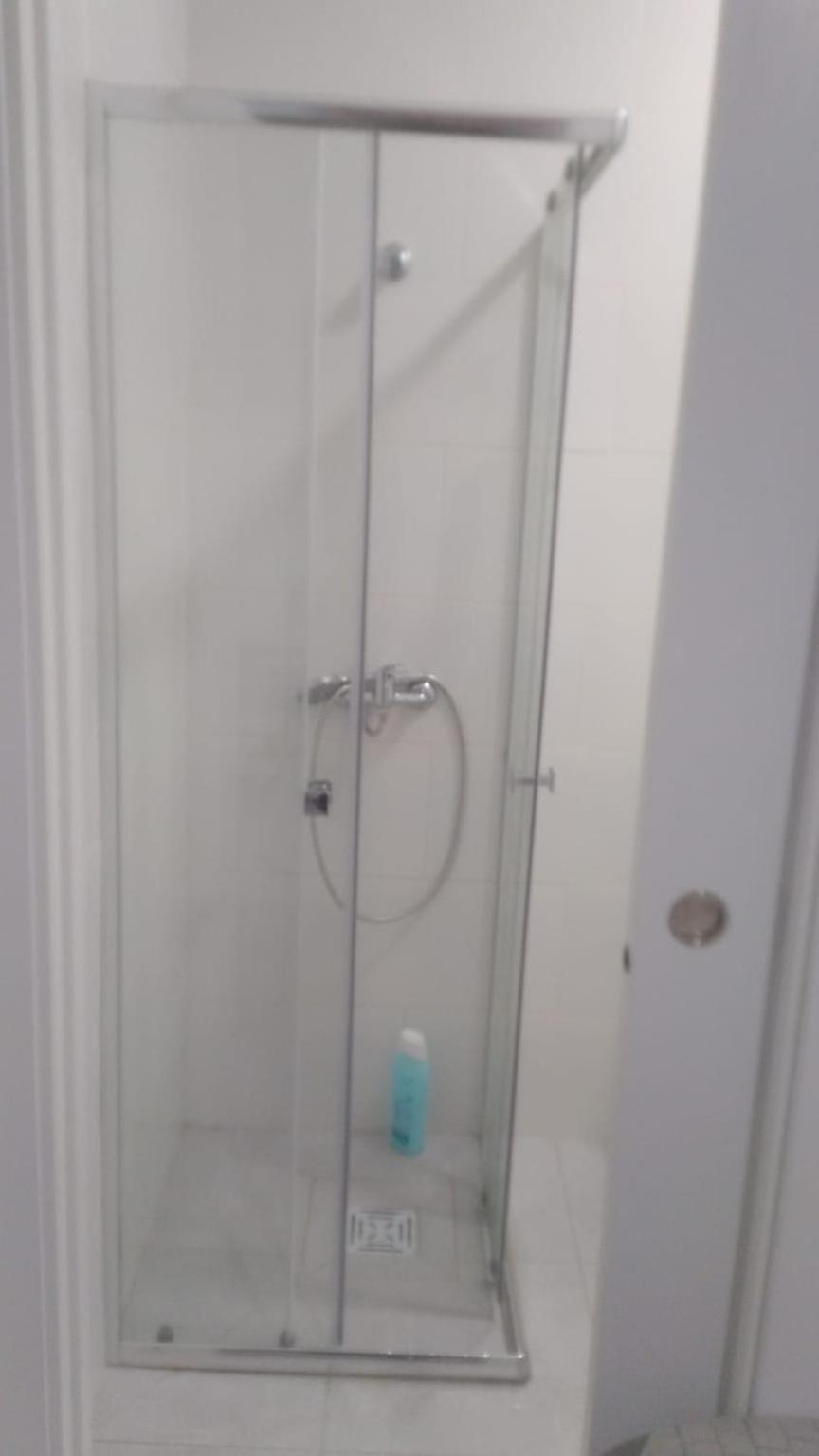 Estudio Encantador Cerca Del Carrefour Rosaleda 1 Málaga Kültér fotó